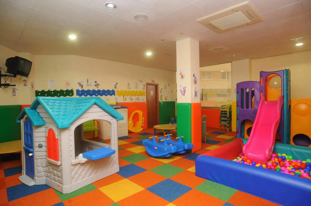 Estudios Rh Vinarós Zewnętrze zdjęcie